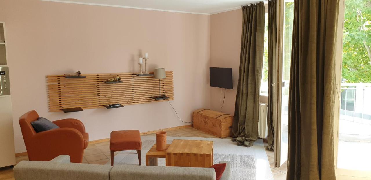 Bacchus - Helles Und Geraeumiges Appartement Am Rande Von Mainz Eksteriør bilde